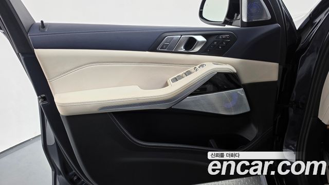 BMW X7 (G07) M50i 6STR 2022 — фото 24