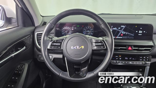 Kia Seltos Gasoline 2.0 2WD Signature 2023 — фото 12