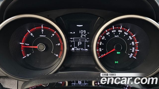 KG Mobility (SsangYong) Tivoli Air Diesel IX 2WD 2018 — фото 8