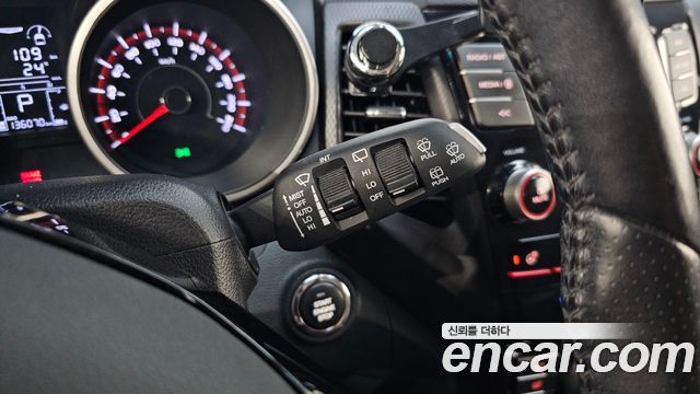KG Mobility (SsangYong) Tivoli Air Diesel IX 2WD 2018 — фото 18