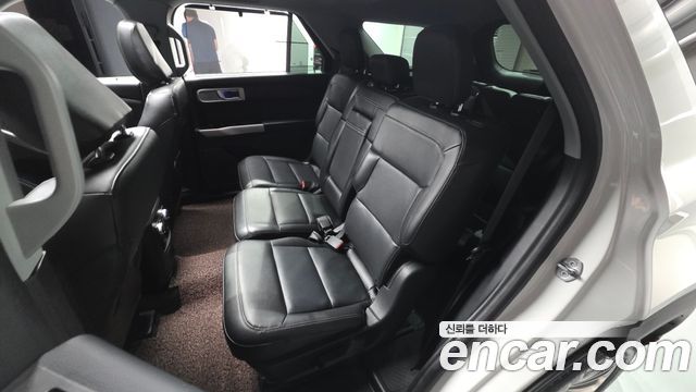 Ford Explorer (VI) 2.3 LimIted 4WD 2022 — фото 26