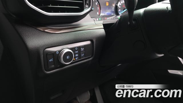 Ford Explorer (VI) 2.3 LimIted 4WD 2022 — фото 29