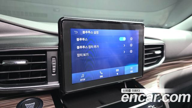 Ford Explorer (VI) 2.3 LimIted 4WD 2022 — фото 33