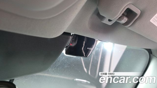 Ford Explorer (VI) 2.3 LimIted 4WD 2022 — фото 35