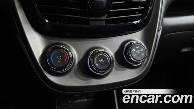 Chevrolet Spark LS 2020 — фото 28
