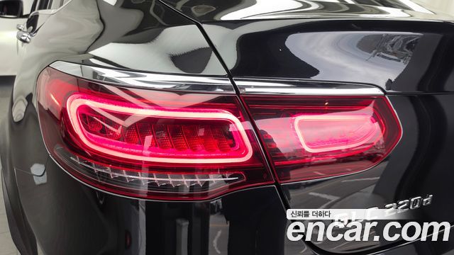 Mercedes-Benz GLC-Class (X253) GLC220 d 4MATIC Coupe 2020 — фото 23