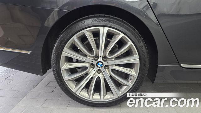 BMW 7 Series (G11) 750Li xDrive 2016 — фото 5