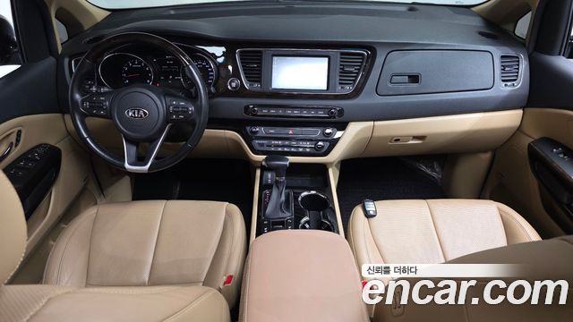 Kia Carnival Gasoline 9-Seater Noblesse Special 2019 — фото 7