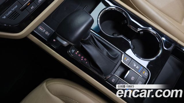 Kia Carnival Gasoline 9-Seater Noblesse Special 2019 — фото 9