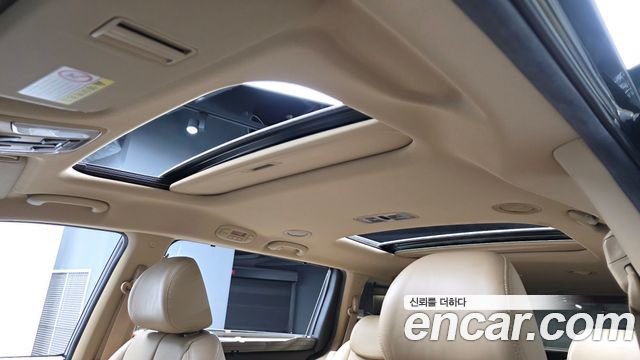 Kia Carnival Gasoline 9-Seater Noblesse Special 2019 — фото 16