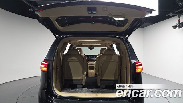 Kia Carnival Gasoline 9-Seater Noblesse Special 2019 — фото 20