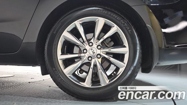 Kia Carnival Gasoline 9-Seater Noblesse Special 2019 — фото 21