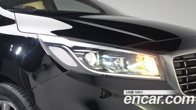 Kia Carnival Gasoline 9-Seater Noblesse Special 2019 — фото 22