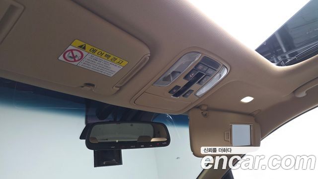 Kia Carnival Gasoline 9-Seater Noblesse Special 2019 — фото 29