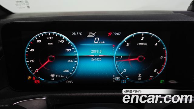 Mercedes-Benz GLB-Class (X247) GLB200 d 2021 — фото 8