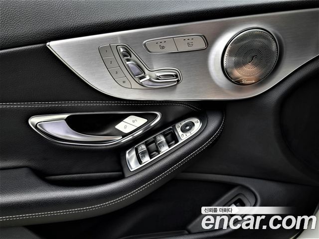 Mercedes-Benz C-Class (W205) C200 Cabriolet 2018 — фото 20