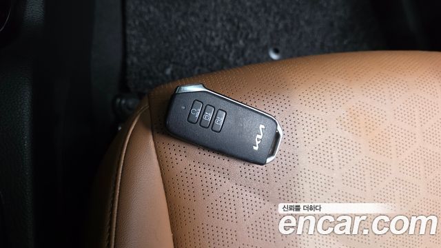 Kia Seltos Gasoline 2.0 2WD Signature 2023 — фото 16