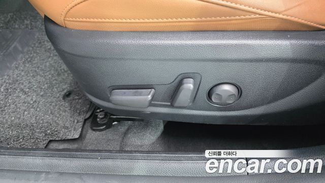 Kia Seltos Gasoline 2.0 2WD Signature 2023 — фото 32