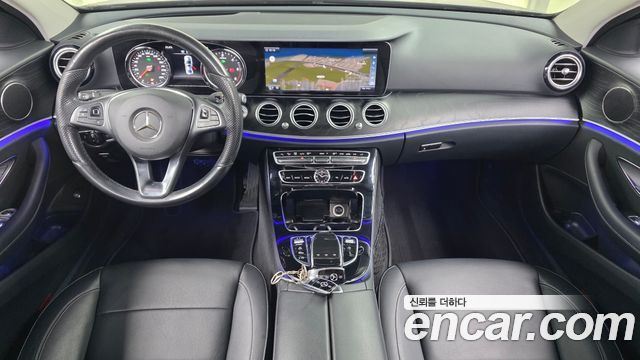 Mercedes-Benz E-Class (W213) E220d Avantgarde 2017 — фото 7