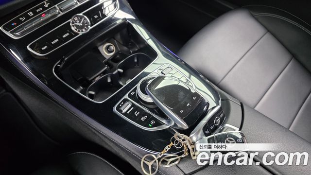 Mercedes-Benz E-Class (W213) E220d Avantgarde 2017 — фото 9