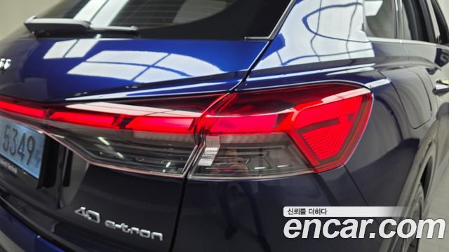 Audi Q4 e-tron (F4) 40 Premium 2022 — фото 23