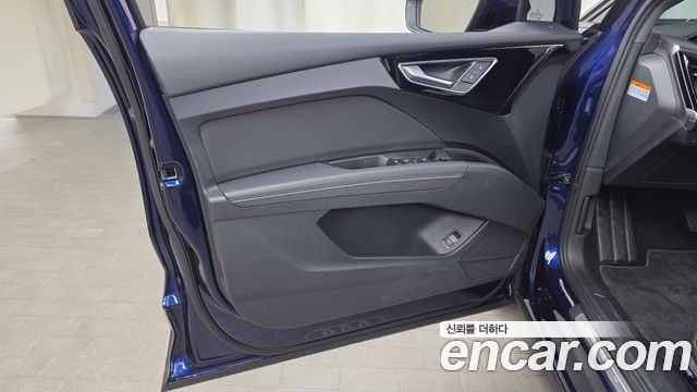 Audi Q4 e-tron (F4) 40 Premium 2022 — фото 24