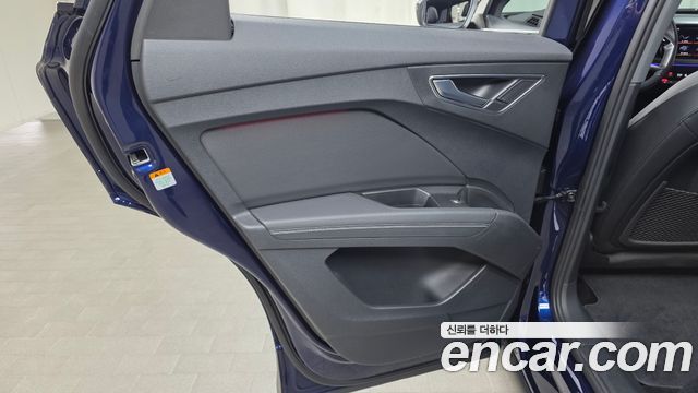 Audi Q4 e-tron (F4) 40 Premium 2022 — фото 25