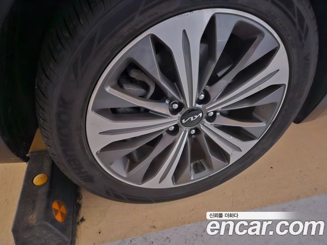 Kia K8 3.5 Gasoline 2WD Noblesse 2022 — фото 16