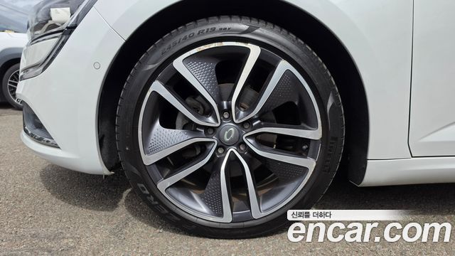 Renault Korea SM6 1.6 TCe RE 2017 — фото 5