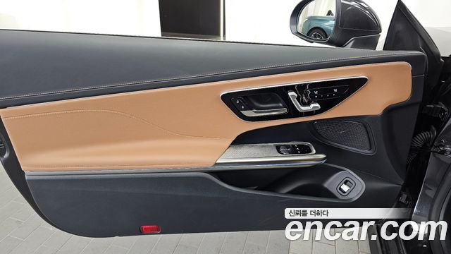 Mercedes-Benz CLE-Class (C236) CLE200 Coupe 2025 — фото 24