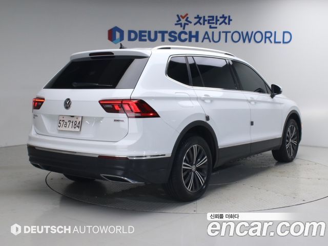 Volkswagen Tiguan Allspace 2.0 TSI Prestige 2019 — фото 2