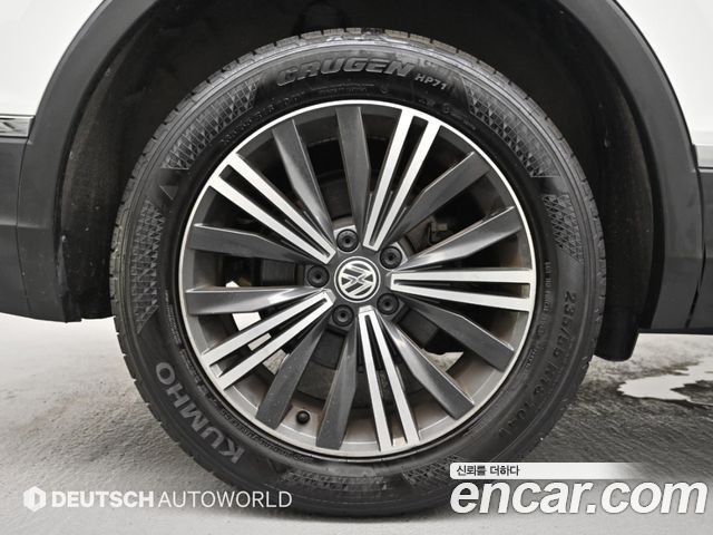 Volkswagen Tiguan Allspace 2.0 TSI Prestige 2019 — фото 5