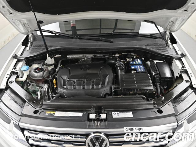 Volkswagen Tiguan Allspace 2.0 TSI Prestige 2019 — фото 6