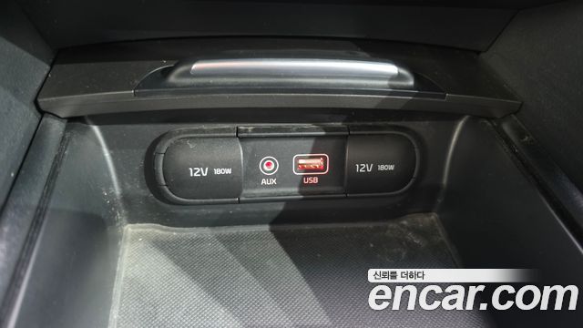 Kia K5 (II) 1.7 Diesel Prestige 2019 — фото 16