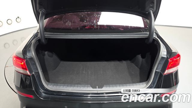 Kia K5 (II) 1.7 Diesel Prestige 2019 — фото 20