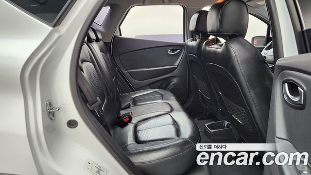 Renault Korea QM3 RE 2018 — фото 11