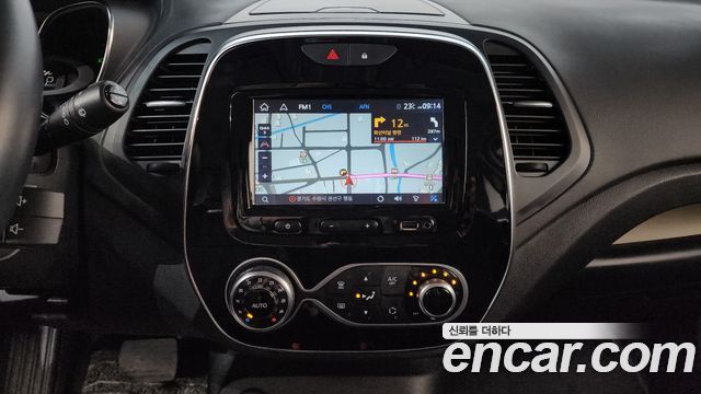 Renault Korea QM3 RE 2018 — фото 13