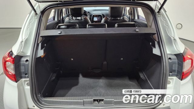 Renault Korea QM3 RE 2018 — фото 20