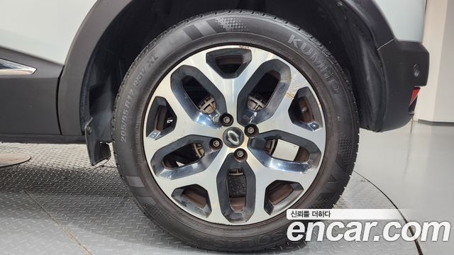 Renault Korea QM3 RE 2018 — фото 21