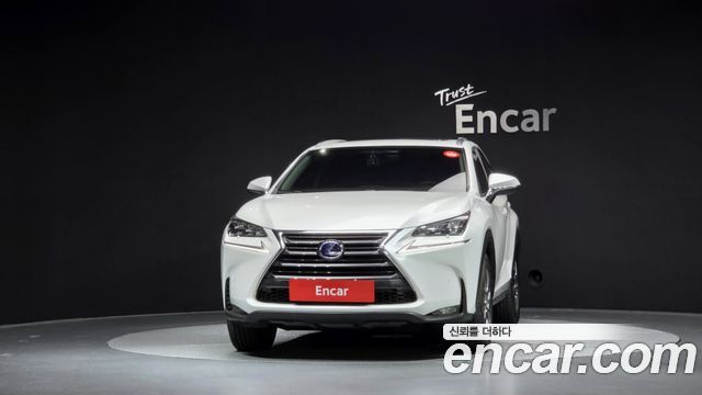 Lexus NX300h Supreme 2017 — фото 3
