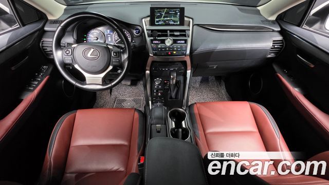 Lexus NX300h Supreme 2017 — фото 7