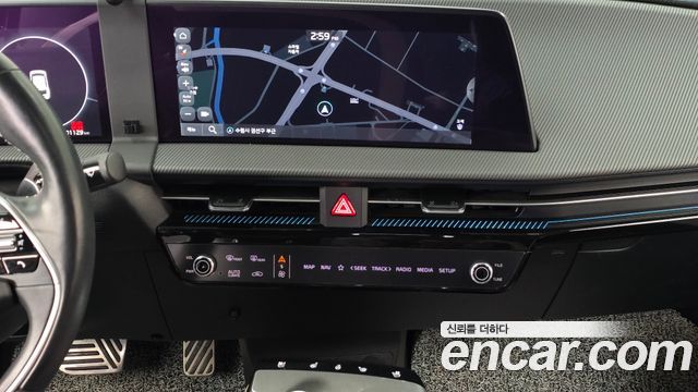Kia EV6 Long Range GT Line 2022 — фото 12