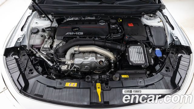 Mercedes-Benz GLB-Class (X247) AMG GLB35 4MATIC 2026 — фото 6