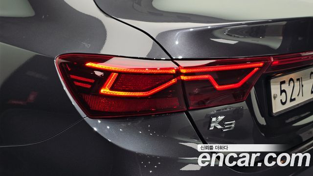 Kia K3 Luxury 2019 — фото 23