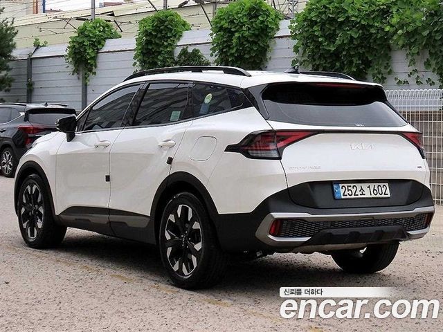 Kia Sportage (V) Gasoline 1.6 Turbo 4WD Signature Gravity 2022 — фото 3