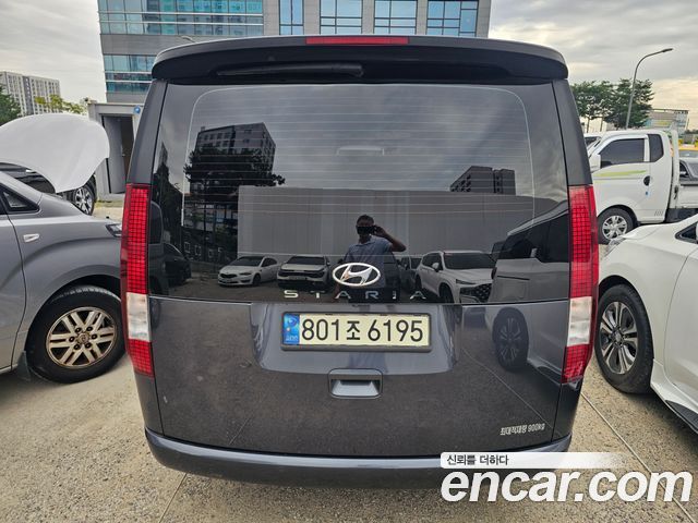Hyundai Staria Cargo 3-Seater Smart 2022 — фото 3