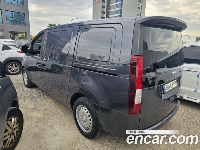 Hyundai Staria Cargo 3-Seater Smart 2022 — фото 6