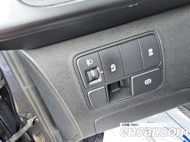 Hyundai Staria Cargo 3-Seater Smart 2022 — фото 19