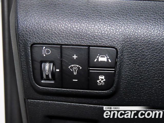 Kia K5 (III) 2.0 Noblesse 2021 — фото 18