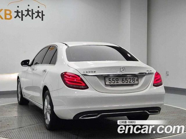 Mercedes-Benz C-Class (W205) C220 d 4MATIC 2016 — фото 2